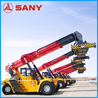 三一正面吊运起重机