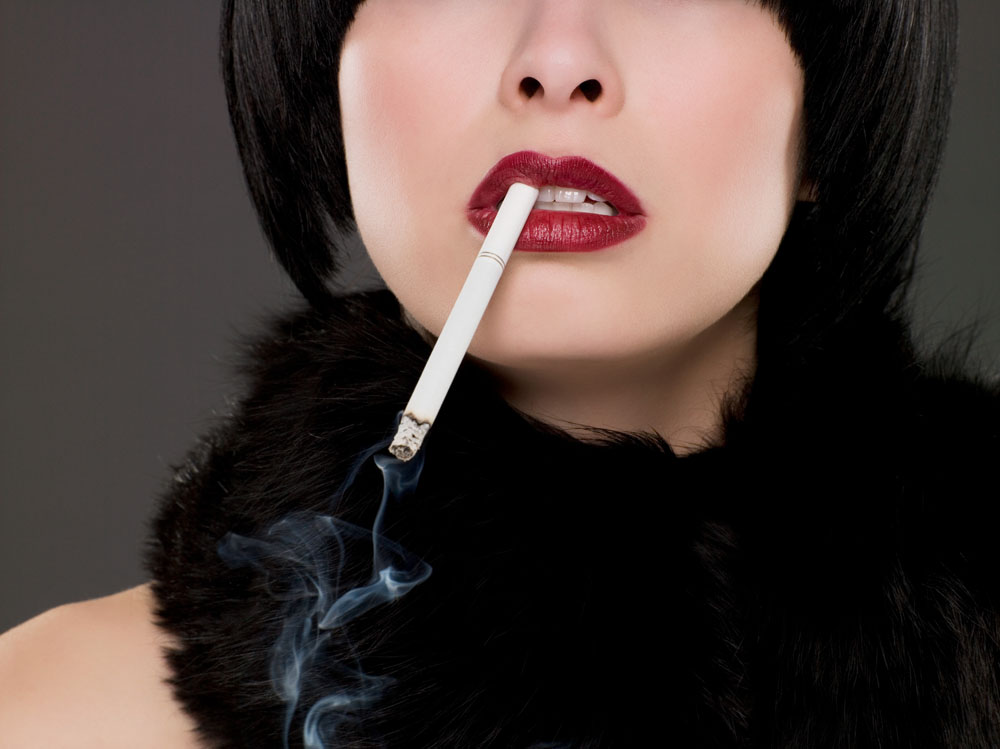 酒比男人醉，煙比女人癮~太經典了！
